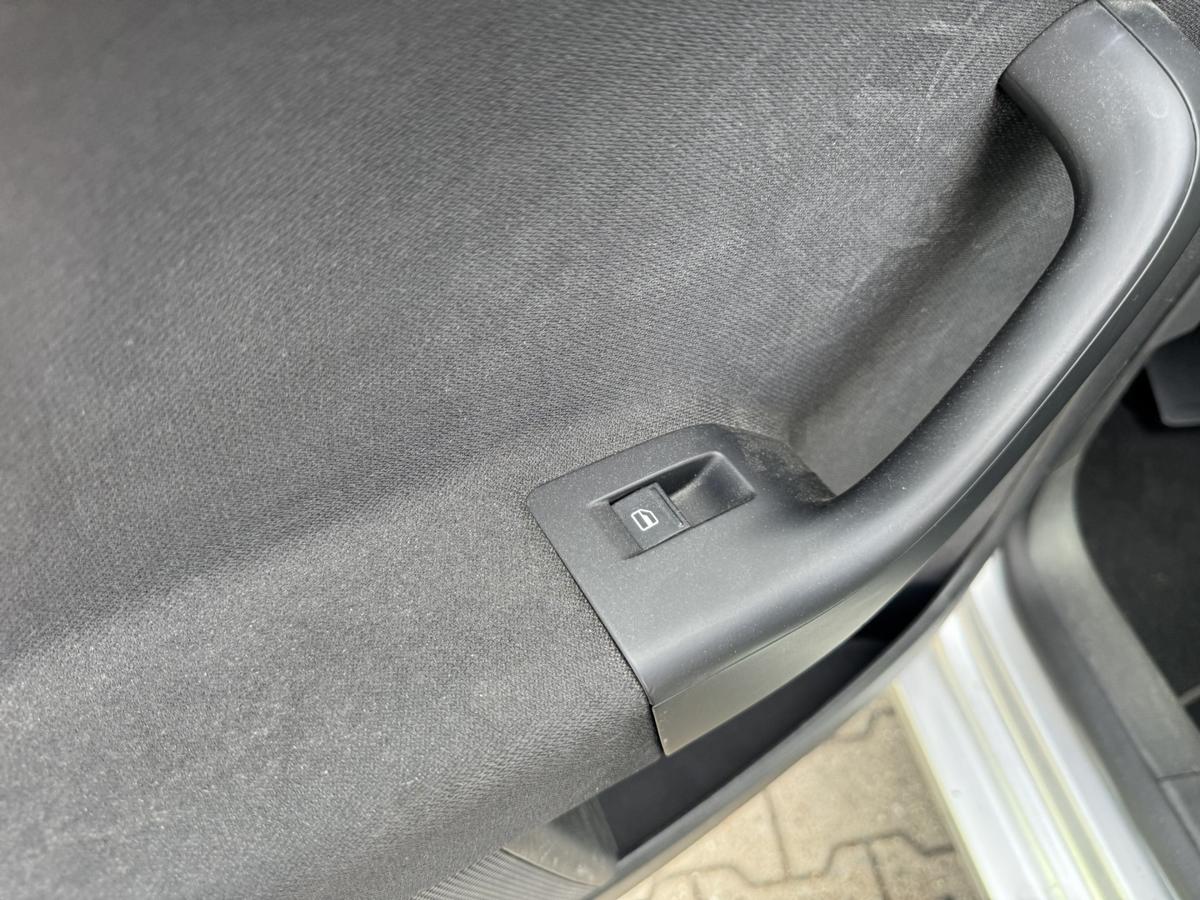 VW Golf Plus 2 original T&uuml;r hinten links LA7W Reflexsilber Rohbau Bj.2009